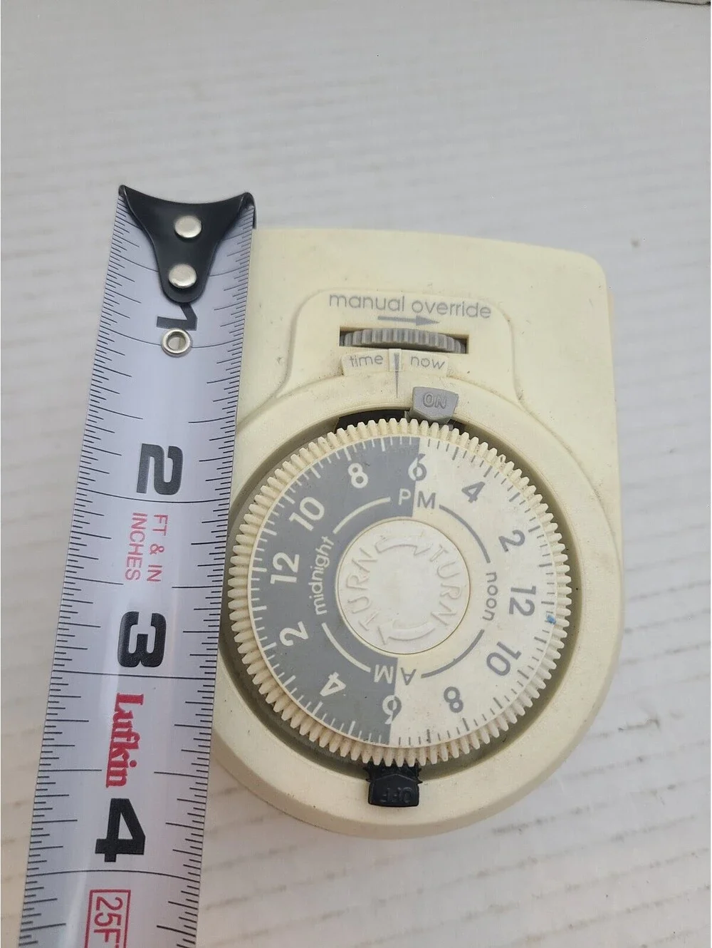 Toastmaster 24 Hour Analog Timer Model 12-901